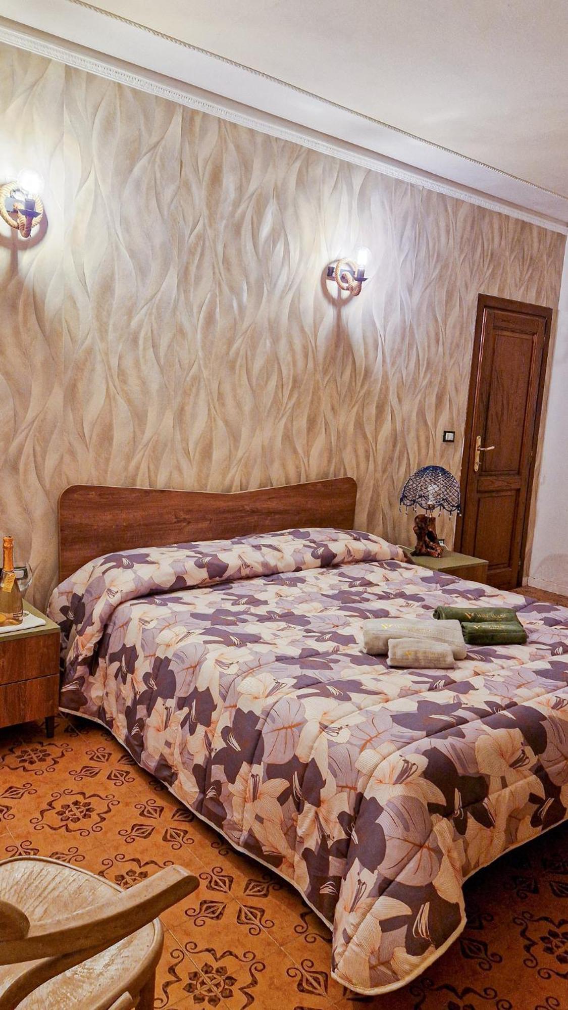 Wine House Bed and Breakfast Capannori Eksteriør billede